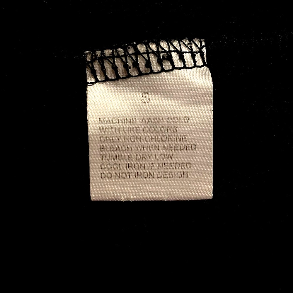 Super Mario Nintendo Size S Tee, soft fabric 60%Cotton 40%Polyester - Picture 3 of 4
